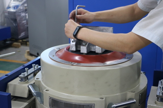 Eletrônica de alta frequência Shaker Tester Vibration Test System dinâmico da vibração