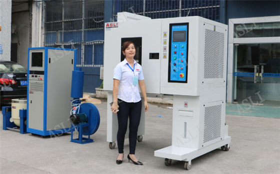 Câmara simulada com o aquecimento da umidade da temperatura que refrigera ao combinado com os testes de choque da vibração