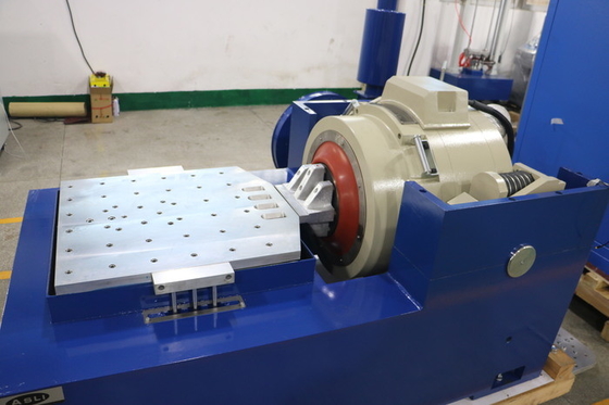 RUÍDO motor vertical e horizontal de 30KN de mil. STD de Shaker Test Equipment For Auto