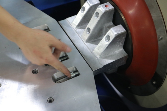 Seno e sistema de teste eletrodinâmico Triaxial da vibração do grande deslocamento aleatório para produtos eletrônicos