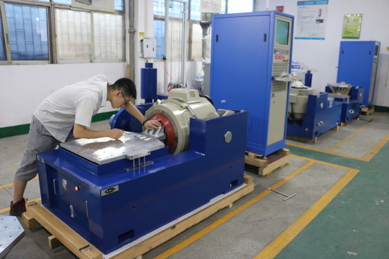 Seno e sistema de teste eletrodinâmico Triaxial da vibração do grande deslocamento aleatório para produtos eletrônicos