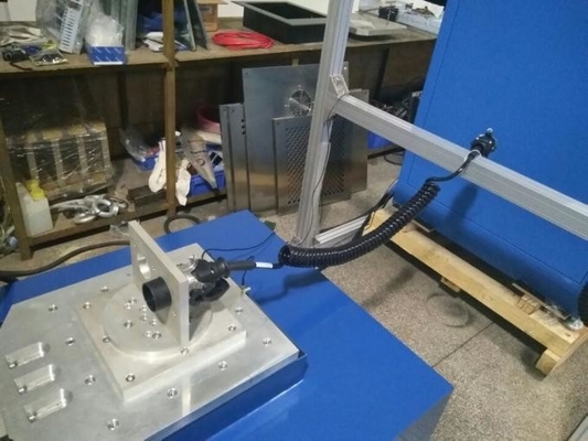 Shaker Testing Equipment With eletrodinâmico 600kg avaliou o teste de vibração da reunião IEC61373 da força